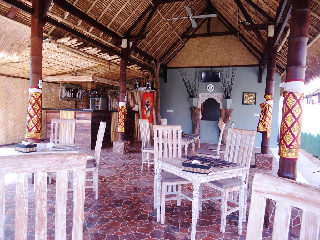 Harta Lembongan Villas Exterior photo