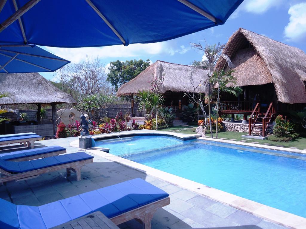 Harta Lembongan Villas Exterior photo