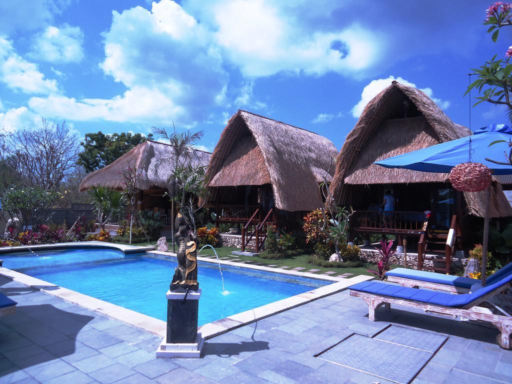Harta Lembongan Villas Exterior photo