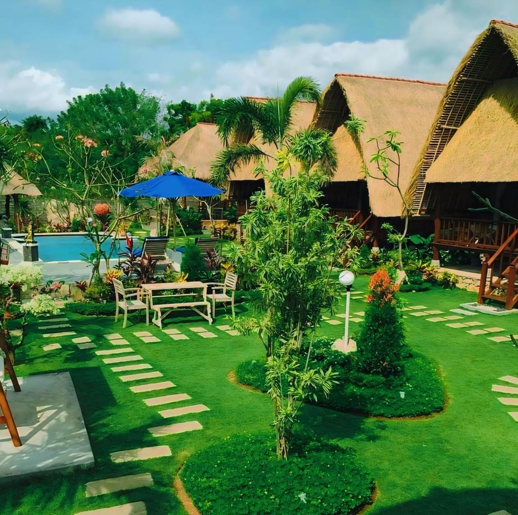 Harta Lembongan Villas Exterior photo