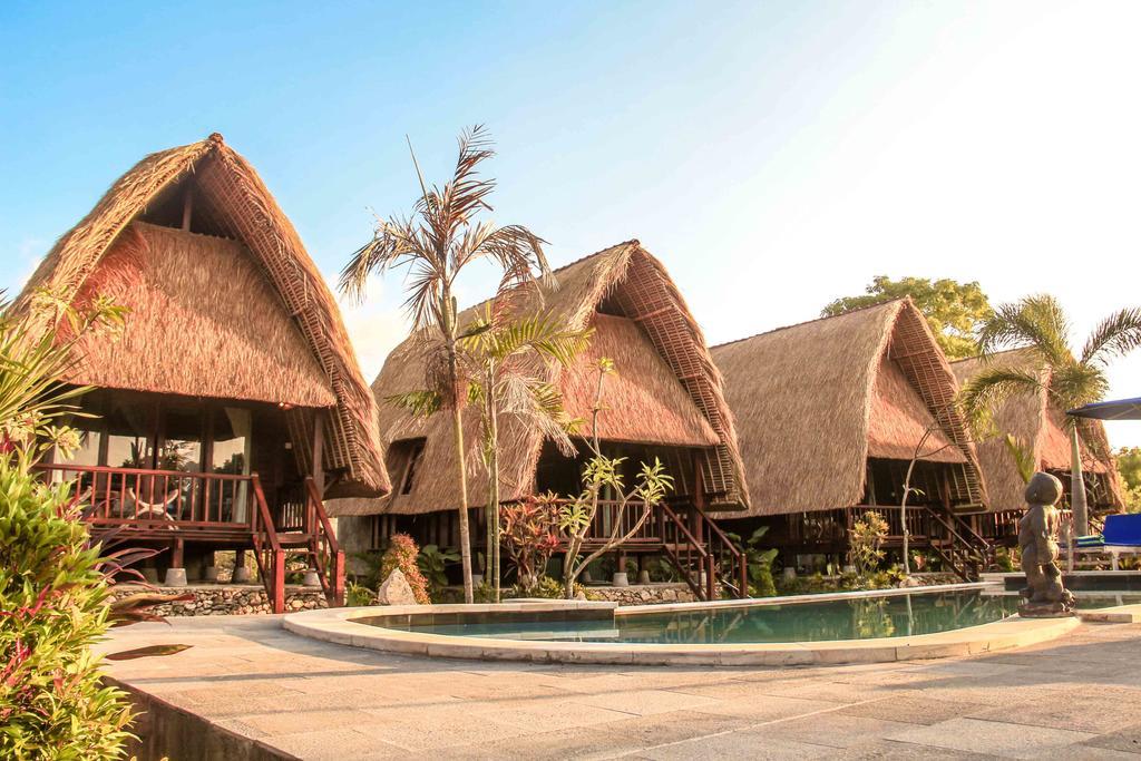 Harta Lembongan Villas Room photo