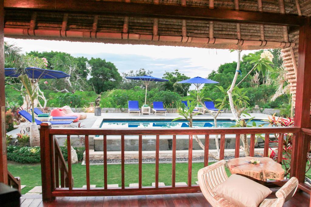 Harta Lembongan Villas Room photo