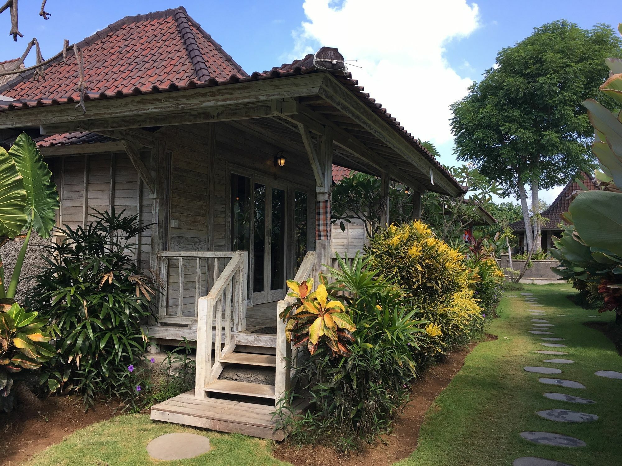 Harta Lembongan Villas Exterior photo